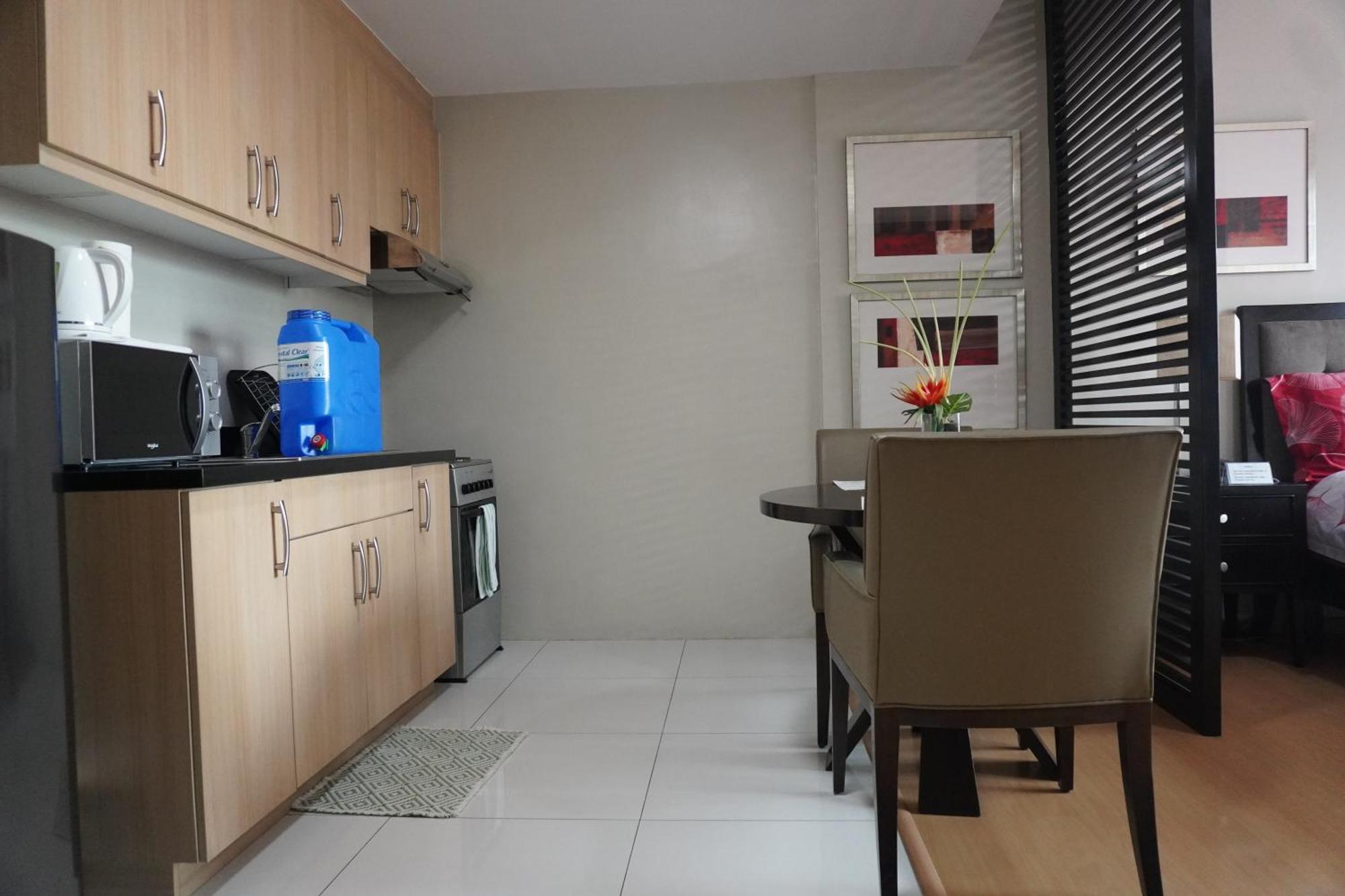 アバント　アパート　フォート タギッグ 部屋 写真